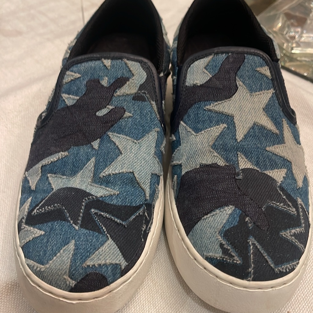 Valentino Star Denim Sneaker Size 38 1/2 Hard To Find !